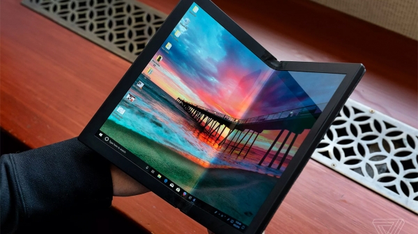 Lenovo показала первый в мире прототип ноутбука с гибким экраном